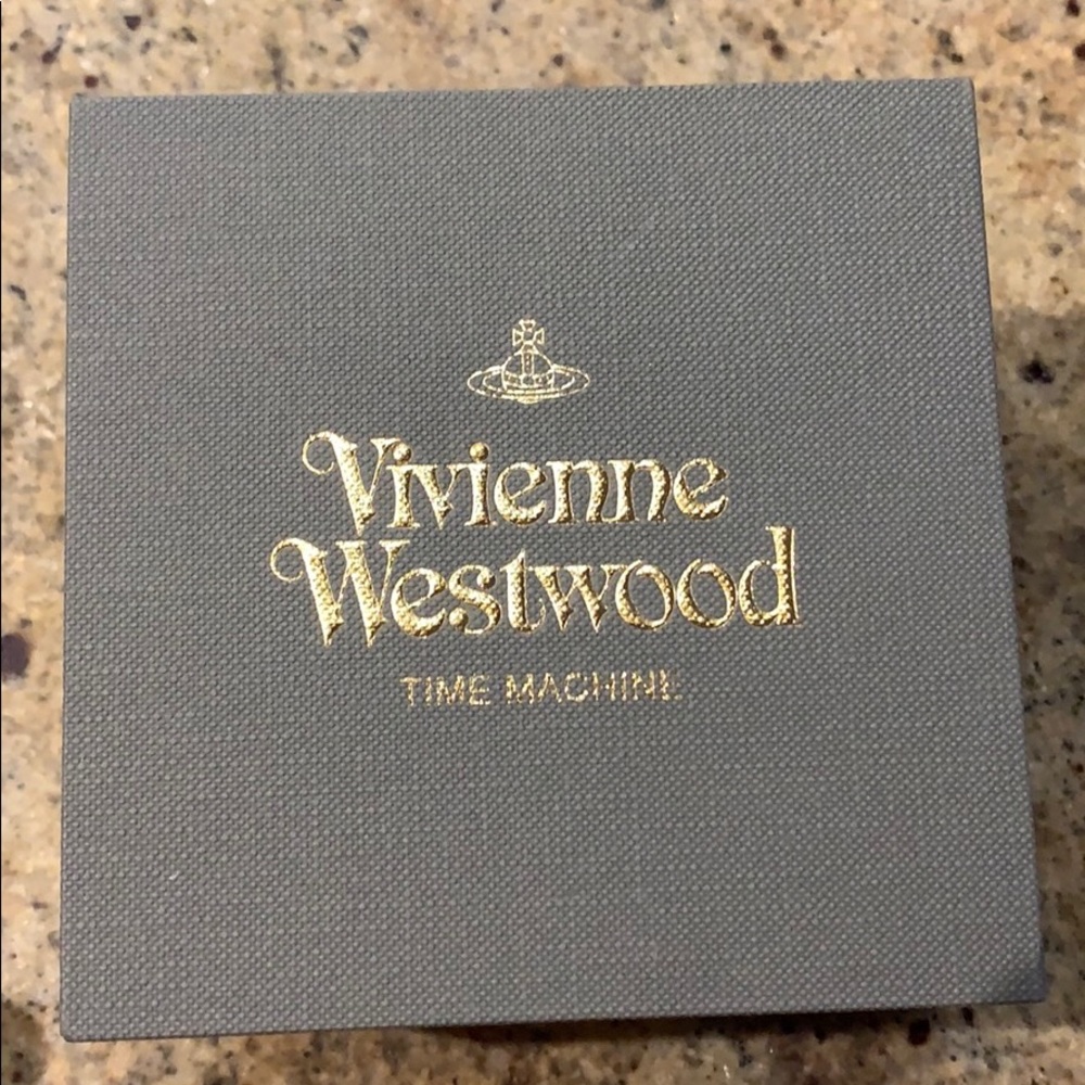 Vivienne Westwood watch ⏱